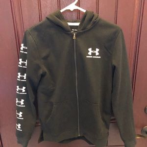 ❄️Boys black full zip UA hoodie❄️